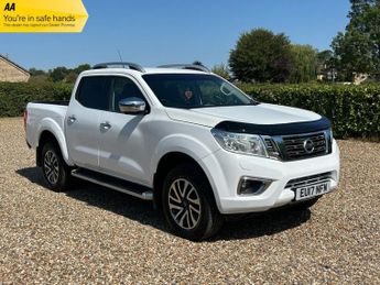 NISSAN NAVARA 2.3 dCi Tekna Pickup Double Cab 4dr Diesel Manual 4WD Euro 6 (s/