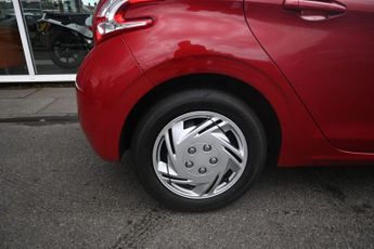 PEUGEOT 208 1.4 HDi Access+ Hatchback 5dr Diesel Manual Euro 5 (70 ps)