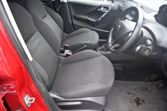 PEUGEOT 208 1.4 HDi Access+ Hatchback 5dr Diesel Manual Euro 5 (70 ps)