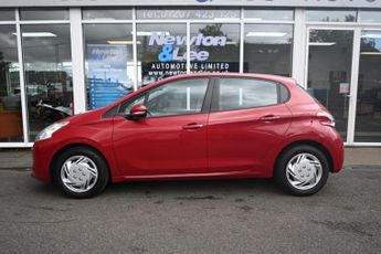 PEUGEOT 208 1.4 HDi Access+ Hatchback 5dr Diesel Manual Euro 5 (70 ps)