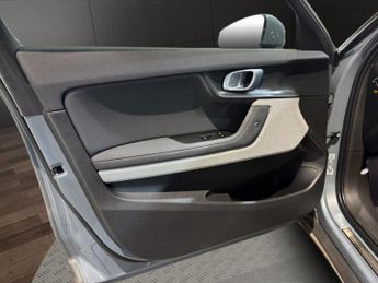 POLESTAR POLESTAR 2 Single Motor 78kWh Long Range Fastback 5dr Electric Auto FWD (23