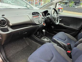 HONDA JAZZ 1.4 i-VTEC EX Hatchback 5dr Petrol CVT Euro 5 (99 ps)