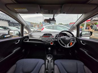 HONDA JAZZ 1.4 i-VTEC EX Hatchback 5dr Petrol CVT Euro 5 (99 ps)