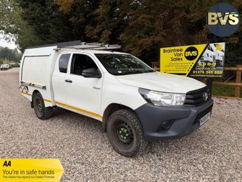TOYOTA HILUX 2.4 D-4D Active Pickup Double Cab 4dr Diesel Manual 4WD Euro 6 (