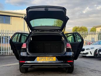 VOLKSWAGEN GOLF 1.5 TSI EVO Match Hatchback 5dr Petrol DSG Euro 6 (s/s) (150 ps)