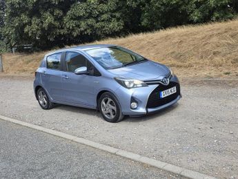 Toyota Yaris 1.5 VVT-h Icon Hatchback 5dr Petrol Hybrid E-CVT Euro 6 (101 ps)