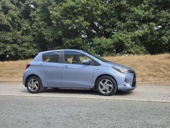 TOYOTA YARIS 1.5 VVT-h Icon Hatchback 5dr Petrol Hybrid E-CVT Euro 6 (101 ps)