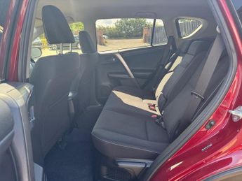 TOYOTA RAV4 2.5 VVT-h Icon SUV 5dr Petrol Hybrid CVT Euro 6 