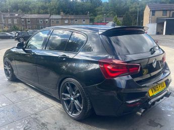 BMW 1 SERIES 3.0 M140i GPF Shadow Edition Hatchback 5dr Petrol Auto Euro 6 (s