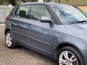 SKODA FABIA 1.6 16V 3 Tiptronic 5dr