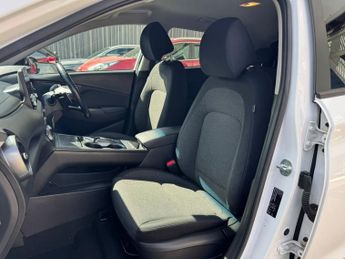 HYUNDAI KONA 64kWh Premium SUV 5dr Electric Auto (10.5kW Charger) (204 ps)