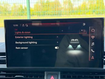 AUDI A4 2.0 TDI 35 Black Edition S Tronic Euro 6 (s/s) 4dr
