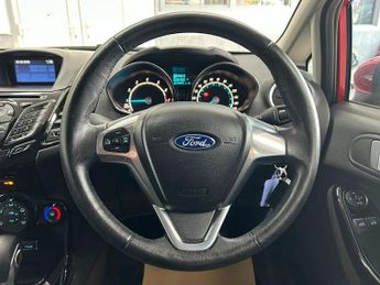 FORD FIESTA 1.0T EcoBoost Zetec Hatchback 5dr Petrol Powershift Euro 6 (100 