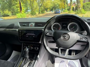 SKODA SUPERB 2.0 TDI SportLine Plus Estate 5dr Diesel DSG Euro 6 (s/s) (150 p