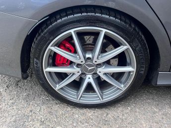 MERCEDES-BENZ CLA 2.0 CLA45 AMG Shooting Brake 5dr Auto Petrol SpdS DCT 4MATIC Eur