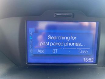 FORD B-MAX 1.6 Titanium Navigator MPV 5dr Petrol Powershift Euro 6 (105 ps)