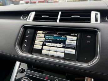 LAND ROVER RANGE ROVER SPORT 3.0 SD V6 Autobiography Dynamic SUV 5dr Diesel Auto 4WD Euro 6-F