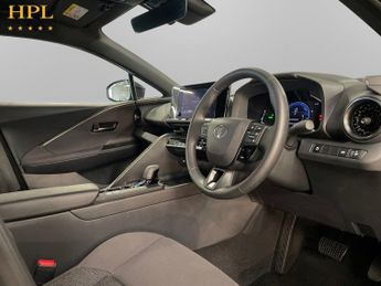 TOYOTA C-HR 1.8 VVT-h Icon SUV 5dr Petrol Hybrid CVT Euro 6 (s/s) (140 ps)