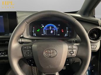 TOYOTA C-HR 1.8 VVT-h Icon SUV 5dr Petrol Hybrid CVT Euro 6 (s/s) (140 ps)