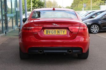 JAGUAR XE 2.0i GPF R-Sport Saloon 4dr Petrol Auto Euro 6 (s/s) (200 ps)