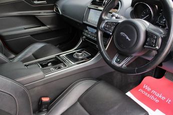 JAGUAR XE 2.0i GPF R-Sport Saloon 4dr Petrol Auto Euro 6 (s/s) (200 ps)