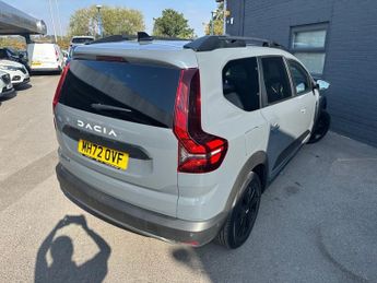 DACIA JOGGER 1.0 TCe Extreme SE MPV 5dr Petrol Manual Euro 6 (s/s) (110 ps)