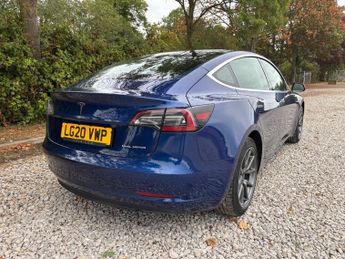 TESLA Model 3 (Dual Motor) Long Range Saloon 4dr Electric Auto 4WDE (346 ps)