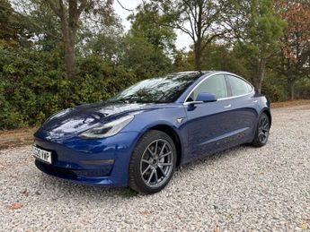 TESLA Model 3 (Dual Motor) Long Range Saloon 4dr Electric Auto 4WDE (346 ps)