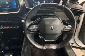 PEUGEOT E-2008 50kWh GT Premium SUV 5dr Electric Auto (7kW Charger) (136 ps)