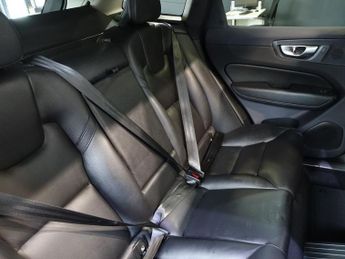 VOLVO XC60 2.0h T6 Recharge 18.8kWh Plus SUV 5dr Petrol Plug-in Hybrid Auto