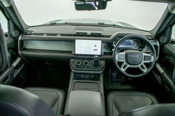 LAND ROVER DEFENDER 3.0 D300 MHEV HSE SUV 5dr Diesel Auto 4WD Euro 6 (s/s) (300 ps)