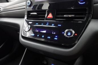 HYUNDAI IONIQ 1.6 h-GDi Premium SE Hatchback 5dr Petrol Hybrid DCT Euro 6 (s/s