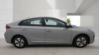 HYUNDAI IONIQ 1.6 h-GDi Premium SE Hatchback 5dr Petrol Hybrid DCT Euro 6 (s/s