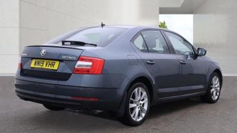 SKODA OCTAVIA 1.5 TSI GPF ACT SE L Hatchback 5dr Petrol DSG Euro 6 (s/s) (150 