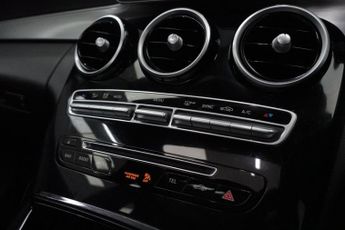 MERCEDES-BENZ C CLASS 2.1 C220d Sport (Premium) Saloon 4dr Diesel G-Tronic+ Euro 6 (s/