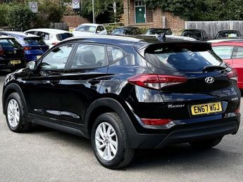 HYUNDAI TUCSON 1.7 CRDi Blue Drive SE Nav SUV 5dr Diesel DCT Euro 6 (s/s) (141 