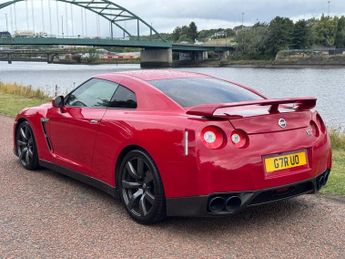 NISSAN GT-R 3.8 V6 Black Edition Coupe 2dr Petrol Auto 4WD Euro 4 (485 ps)