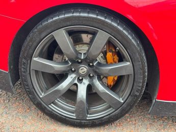 NISSAN GT-R 3.8 V6 Black Edition Coupe 2dr Petrol Auto 4WD Euro 4 (485 ps)