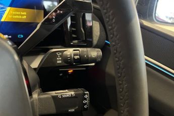 RENAULT MEGANE comfort range 60kWh techno Hatchback 5dr Electric Auto (22kW Cha