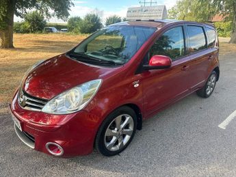 NISSAN NOTE 1.6 16V n-tec+ Hatchback 5dr Petrol Auto Euro 5 (110 ps)