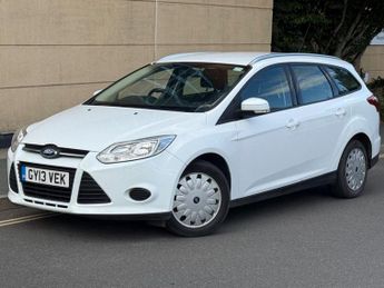 Ford Focus 1.6 TDCi ECOnetic Edge Estate 5dr Diesel Manual Euro 5 (s/s) (10