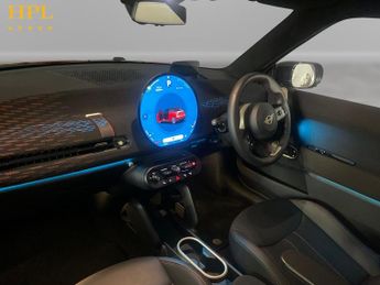 MINI ELECTRIC COOPER E 40.7kWh Sport Hatchback 3dr Electric Auto (184 ps)