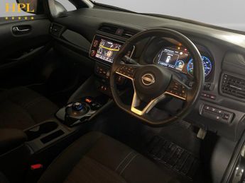 NISSAN LEAF 39kWh N-Connecta Hatchback 5dr Electric Auto (150 ps)