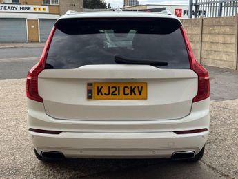 VOLVO XC90 2.0 B5 MHEV Momentum SUV 5dr Diesel Hybrid Auto 4WD Euro 6 (s/s)