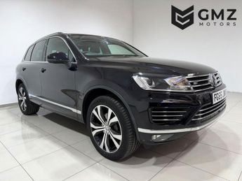 Volkswagen Touareg 3.0 TDI V6 BlueMotion Tech R-Line SUV 5dr Diesel Tiptronic 4WD E