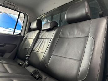 VOLKSWAGEN AMAROK 2.0 BiTDI BlueMotion Tech Highline Pickup Double Cab 4dr Diesel 