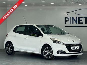 Peugeot 208 1.2 PureTech XS Lime Hatchback 5dr Petrol Manual Euro 6 (82 ps)
