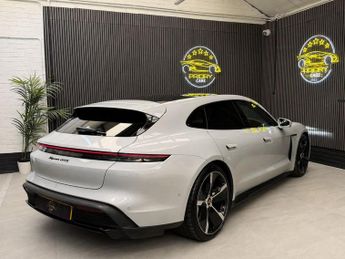 PORSCHE TAYCAN Performance Plus 93.4kWh GTS Sport Turismo 5dr Electric Auto 4WD
