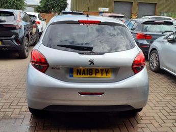 PEUGEOT 208 1.2 PureTech Allure Hatchback 5dr Petrol EAT Euro 6 (s/s) (110 p