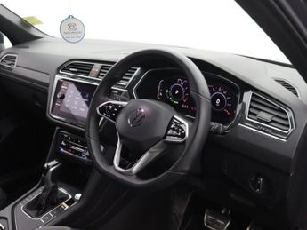 VOLKSWAGEN TIGUAN 1.4 TSI 13kWh R-Line SUV 5dr Petrol Plug-in Hybrid DSG Euro 6 (s